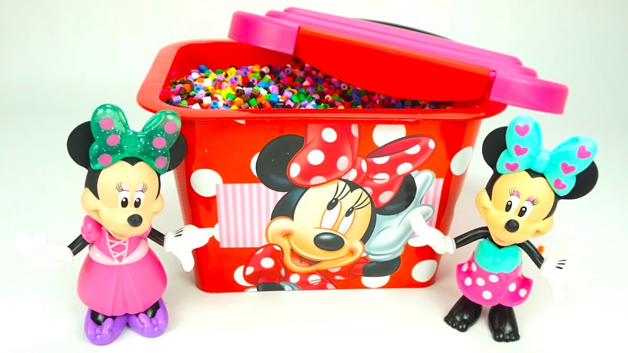 Сюрпризы и игрушки для детей в коробке