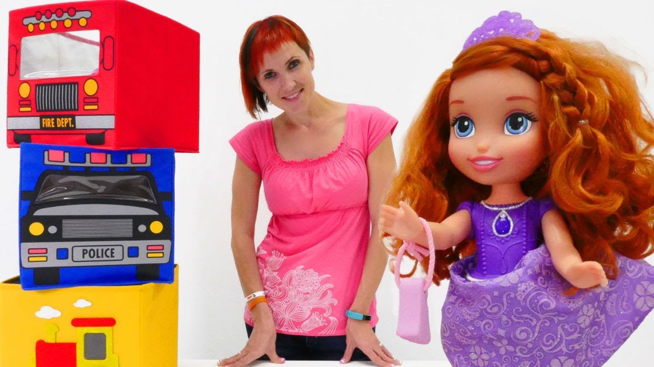 Барби и София в салоне красоты - Процедуры красоты для кукол