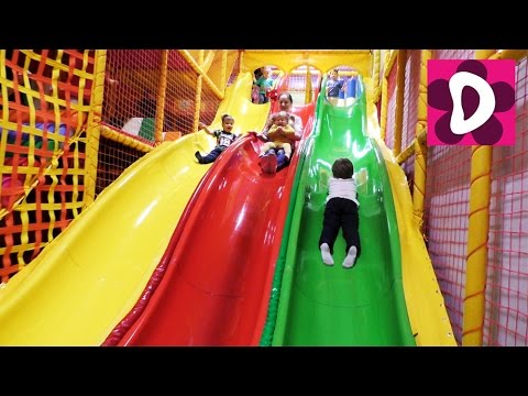 Диана ИГРАЕТ в ИГРОВОЙ Indoor Playground Family Fun for Kids