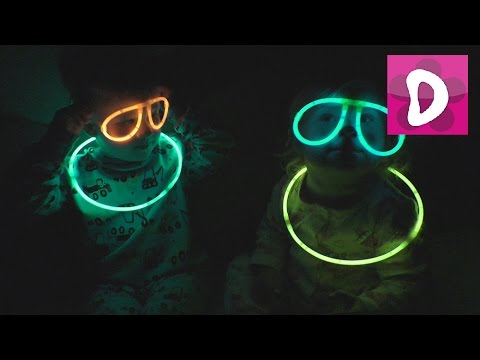 ✿ Распаковка Очки и Ожерелья Светятся в Темноте Интересное видео детям Glow Eye Glasses Diana Show