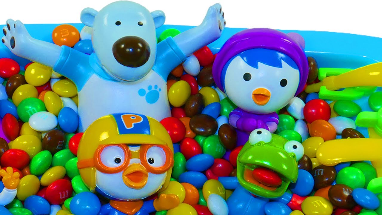 Пороро Учим цвета для самых маленьких Много конфет Мультик с игрушкой Пингвиненок Пороро и друзья