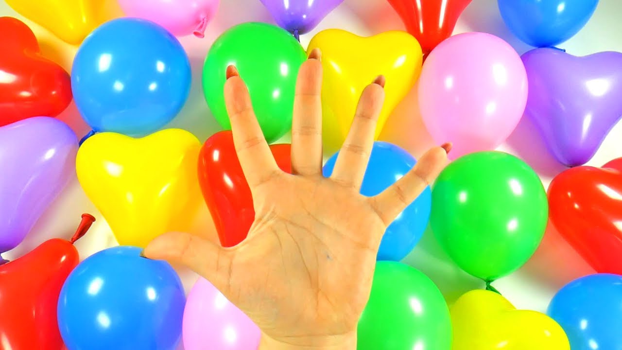 Воздушные шарики Учим цвета Песня про шарики Видео для детей Лопаем шарики Песня семья пальчиков