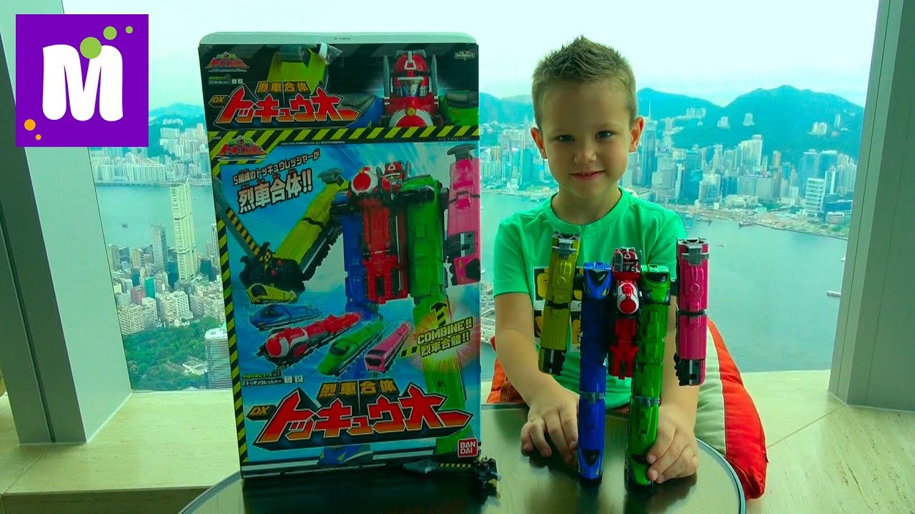 Поезд трансформер разноцветные поезда собираются в робота Макс прикупил новую игрушку в Гонконге