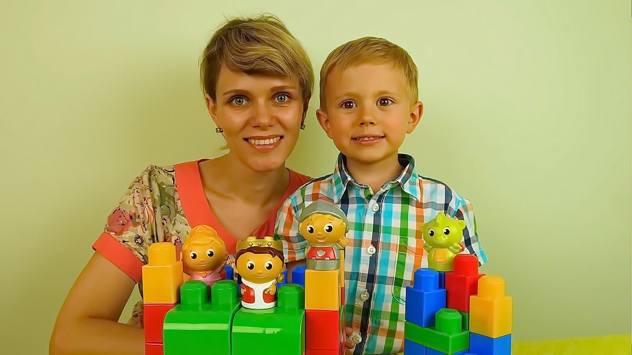 Видео для детей с игрушками - История спасения принцессы с малышом Даником