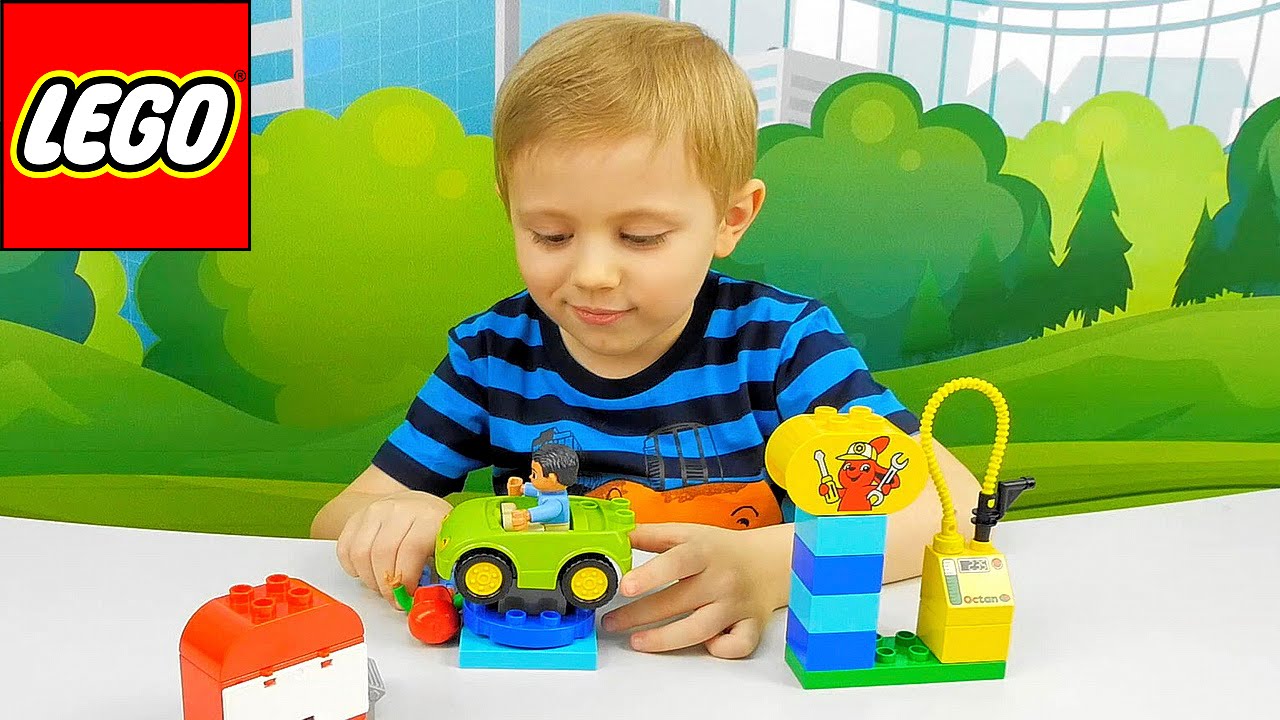 Машинки ЛЕГО для детей - Строим с Даником автостанцию. LEGO Cars for Kids