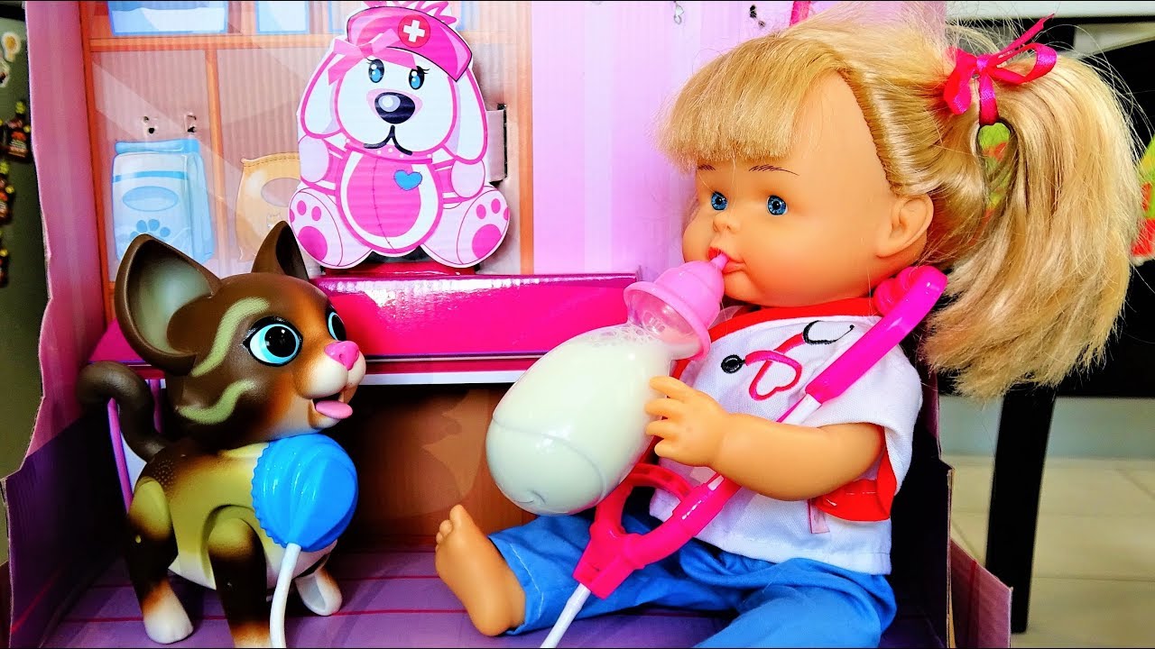 КАК МАМА Доктор Кукла BAMBOLINA спешит на помощь Видео для детей  топ куклы 2017