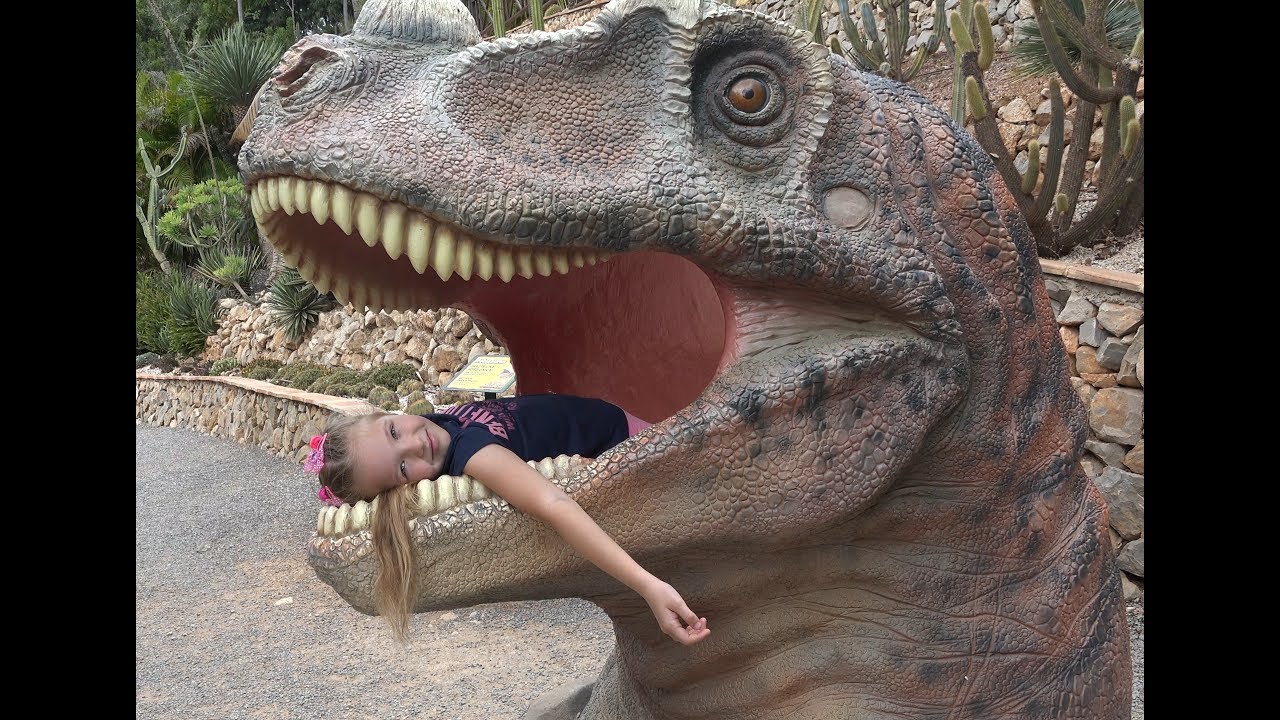 В Пасти у Динозавра Парк Динозавров Dinopark