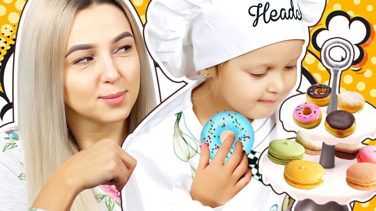 МАМА не умеет готовить! Амелька вызывает Поварёнка, чтобы научил маму готовить Пончики! Kids Video