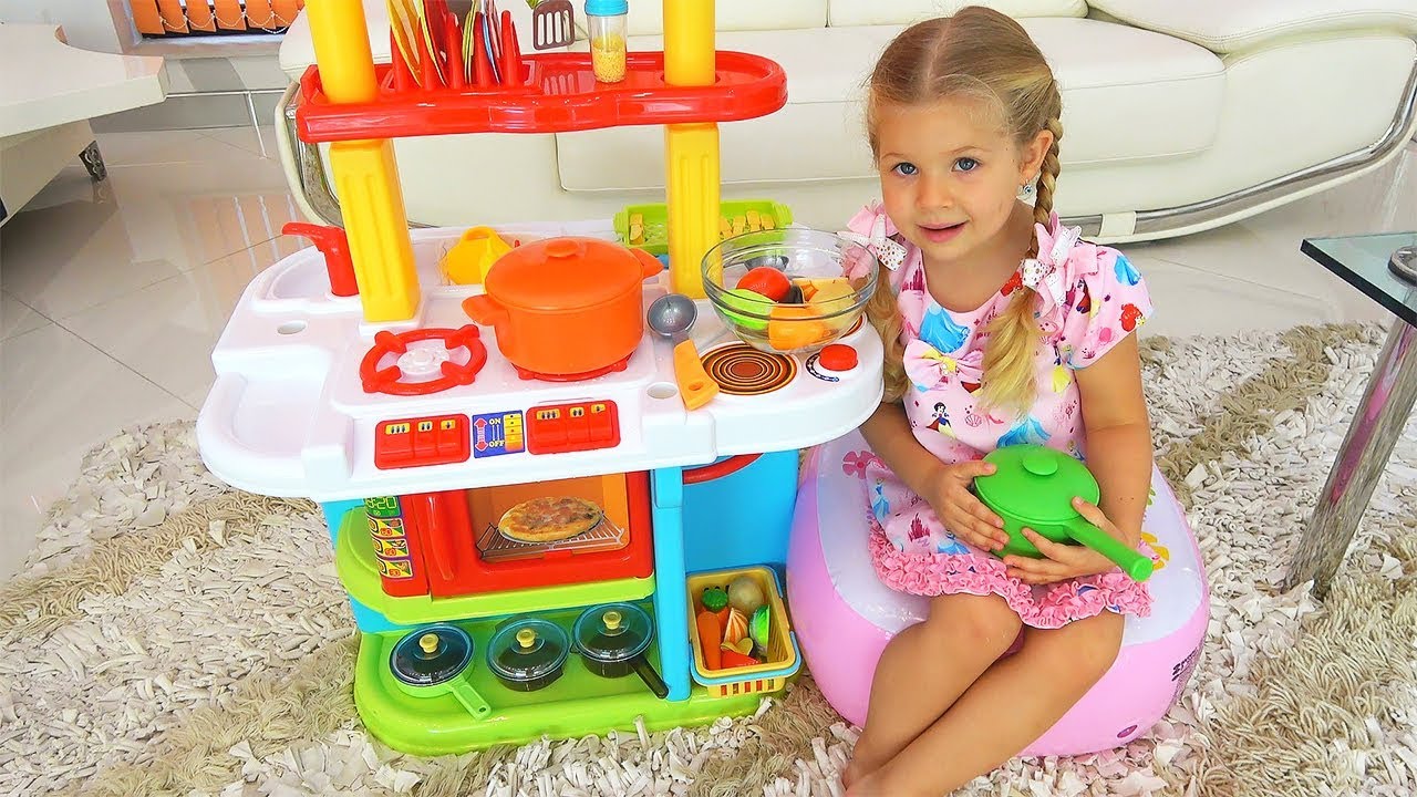 Roma and Diana Pretend Play Cooking Food Toys with Kitchen Play Set