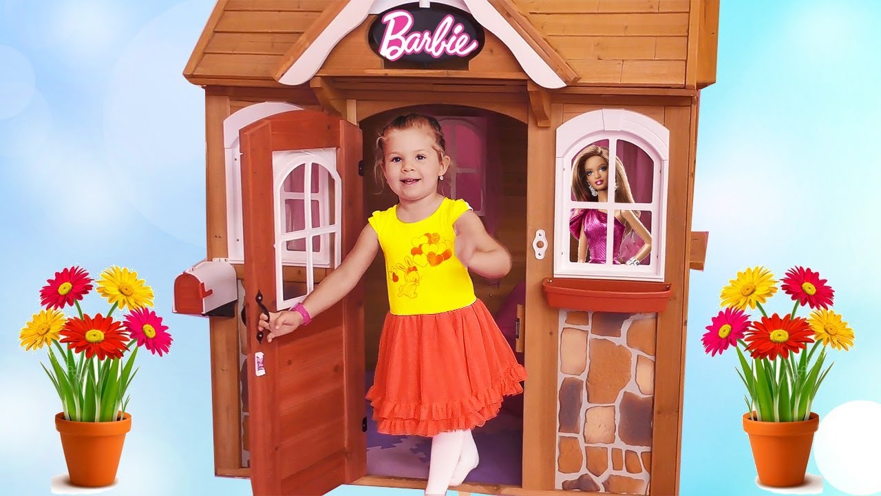 Kids Playroom Lady Land with houses and dolls Barbie