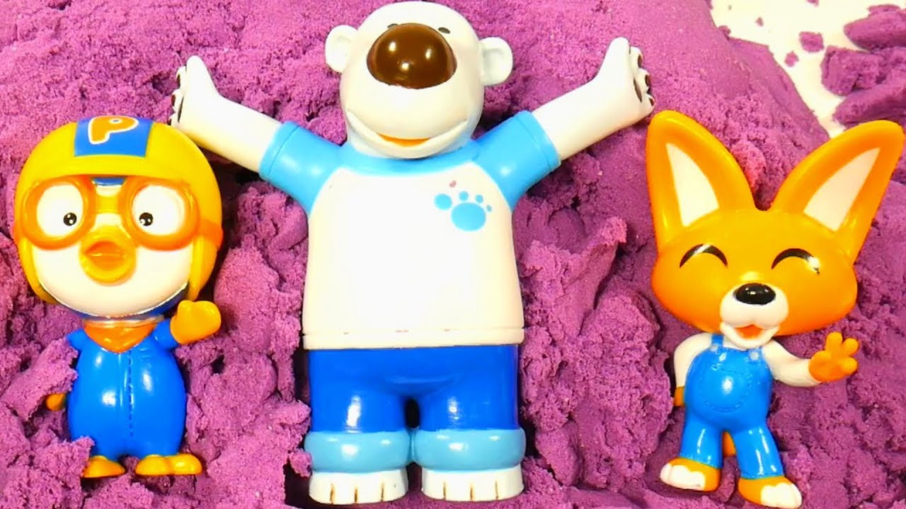 Сборник Пингвиненок Пороро Строим замок из песка Игрушка Пороро Мультик с игрушками Видео для детей