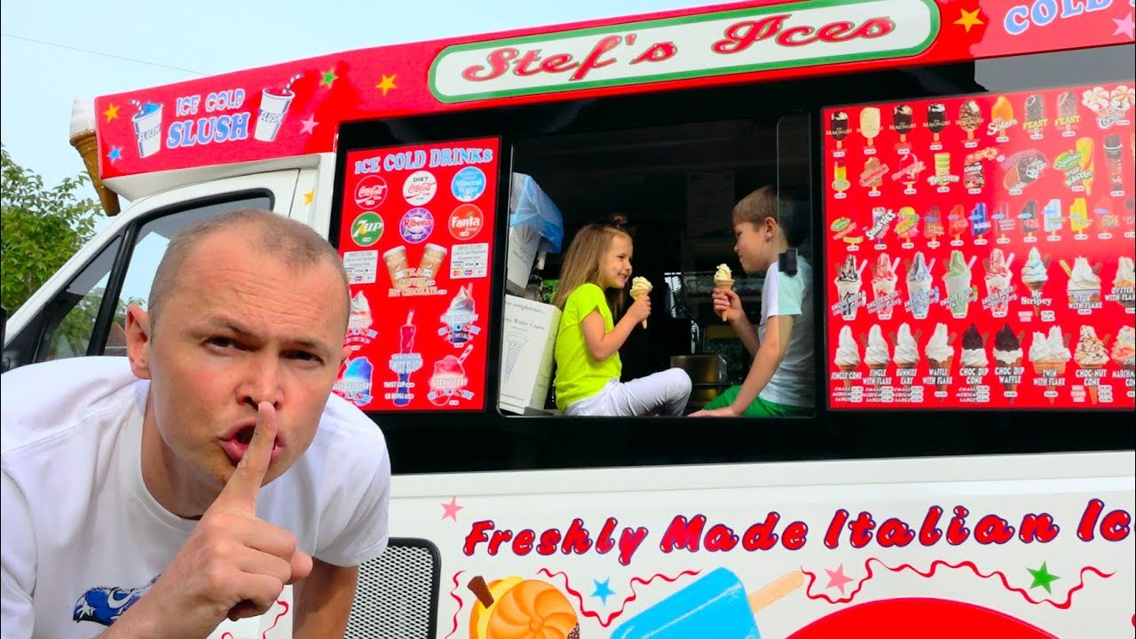 Макс и Катя играют в Вагончике мороженого или Dad&#39;s ice-cream truck