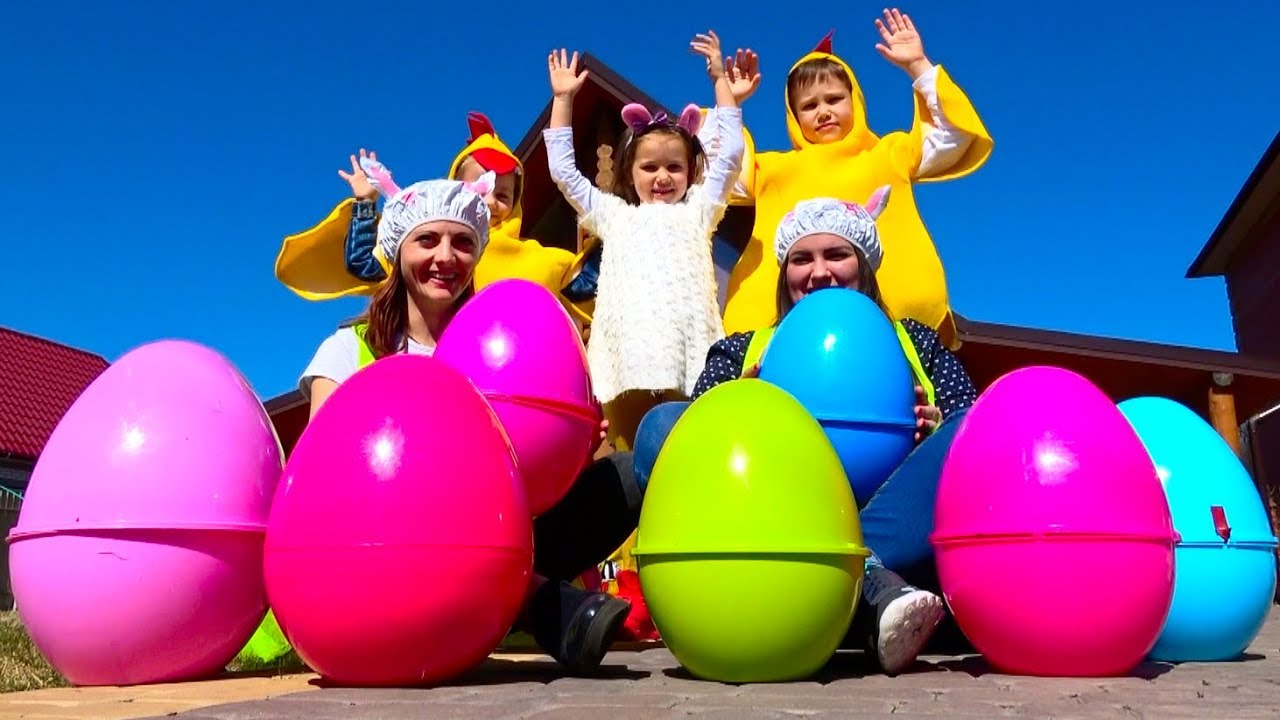 Челлендж Easter Egg Hunt, ищем сюрпризы в яйцах / Мальчики против девочек