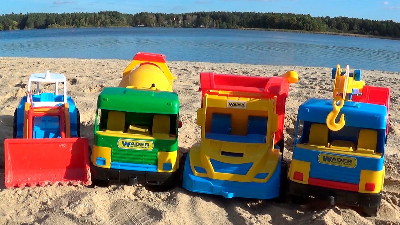 Мультфильм про грузовые машинки на песке