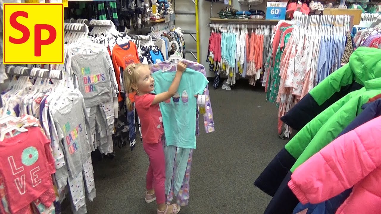 Детский шоппинг в Carter&#39;s, меряем куртки, показ одежды